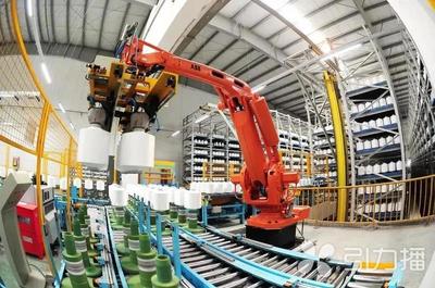 產(chǎn)業(yè)創(chuàng)新集群建設(shè)需增強三方面信心 聚焦人工智能行業(yè)應(yīng)用系統(tǒng)集成服務(wù)